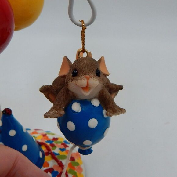 Fitz and Floyd Charming Tails You Give Me A Lift Birthday Figurine 89/164 Griff - Picture 6 of 11